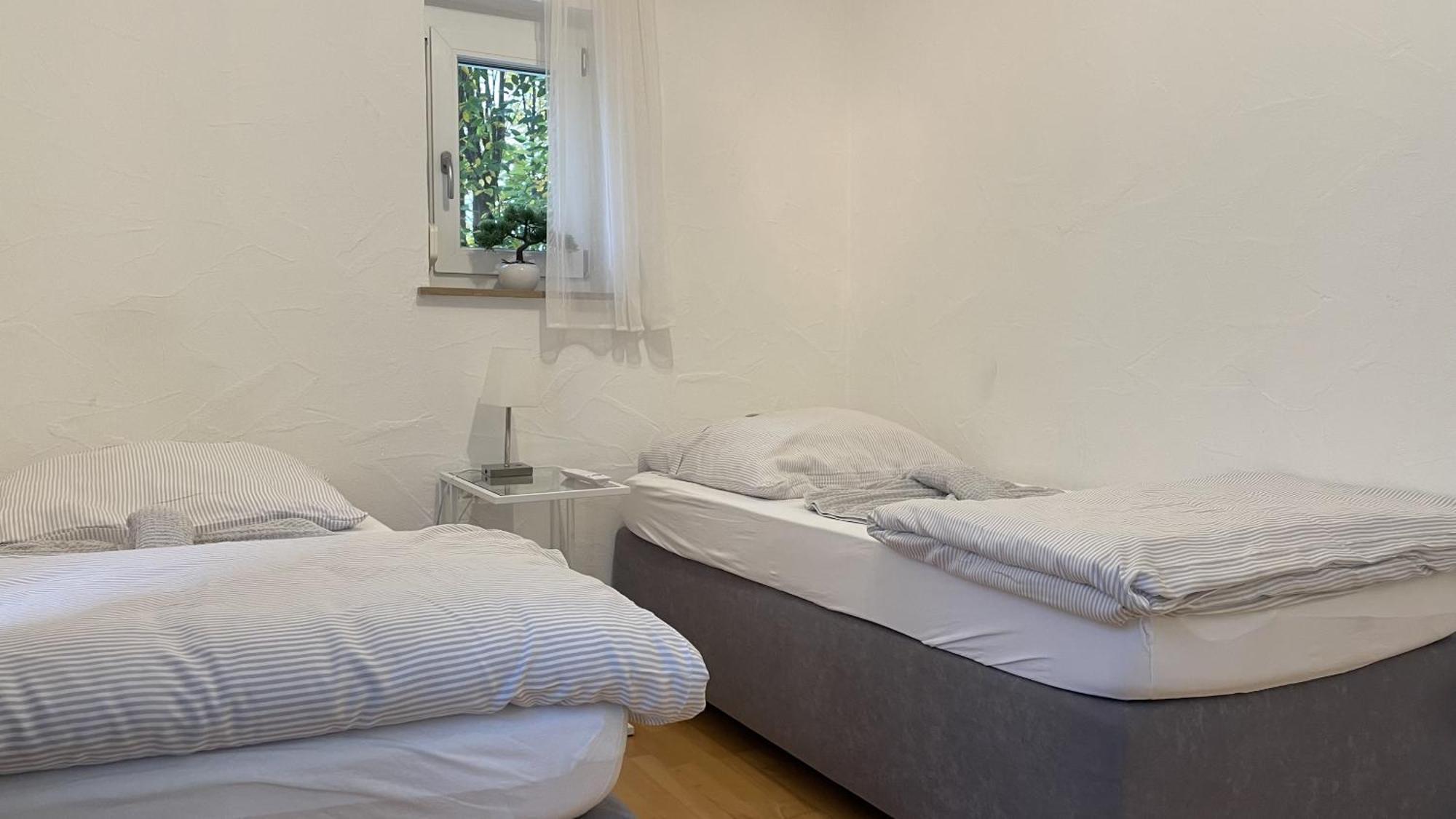 Fewo Reutlingen Heinestrasse Екстер'єр фото