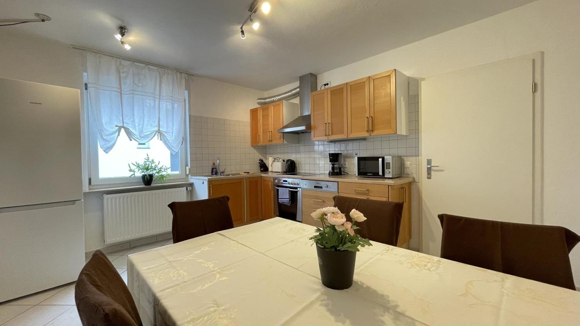 Fewo Reutlingen Heinestrasse Екстер'єр фото