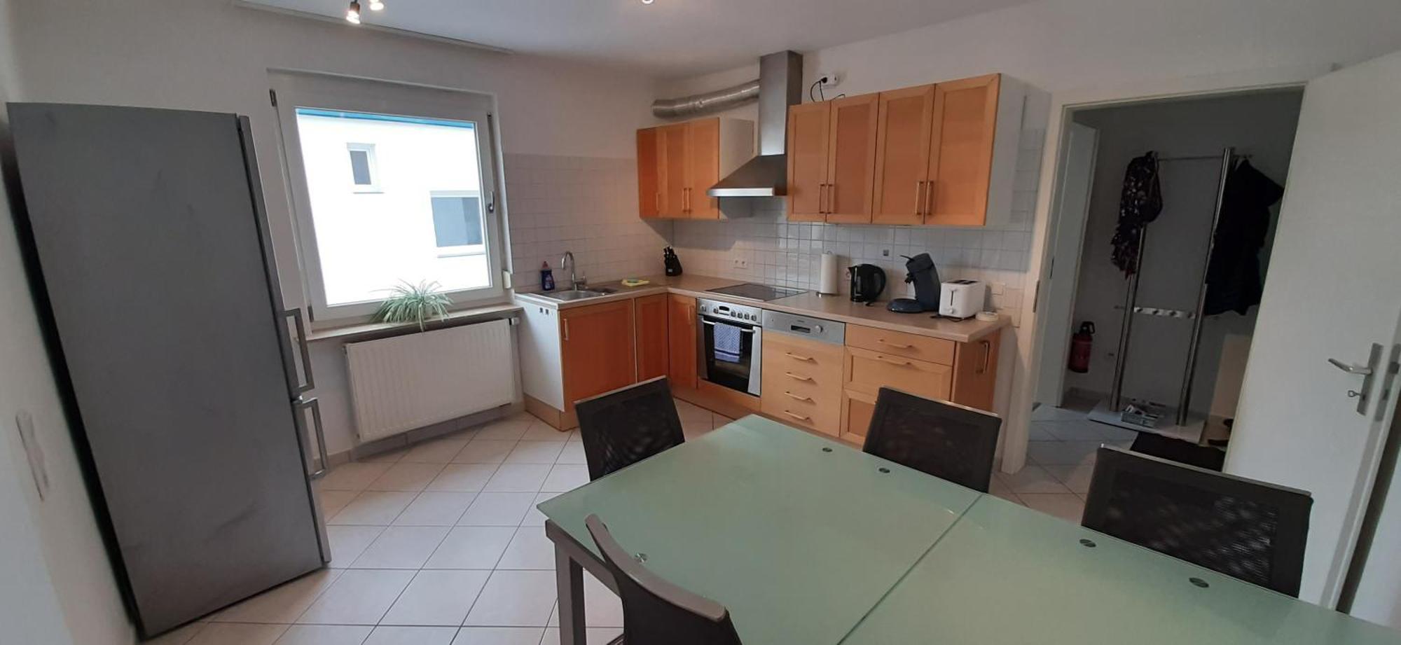 Fewo Reutlingen Heinestrasse Номер фото